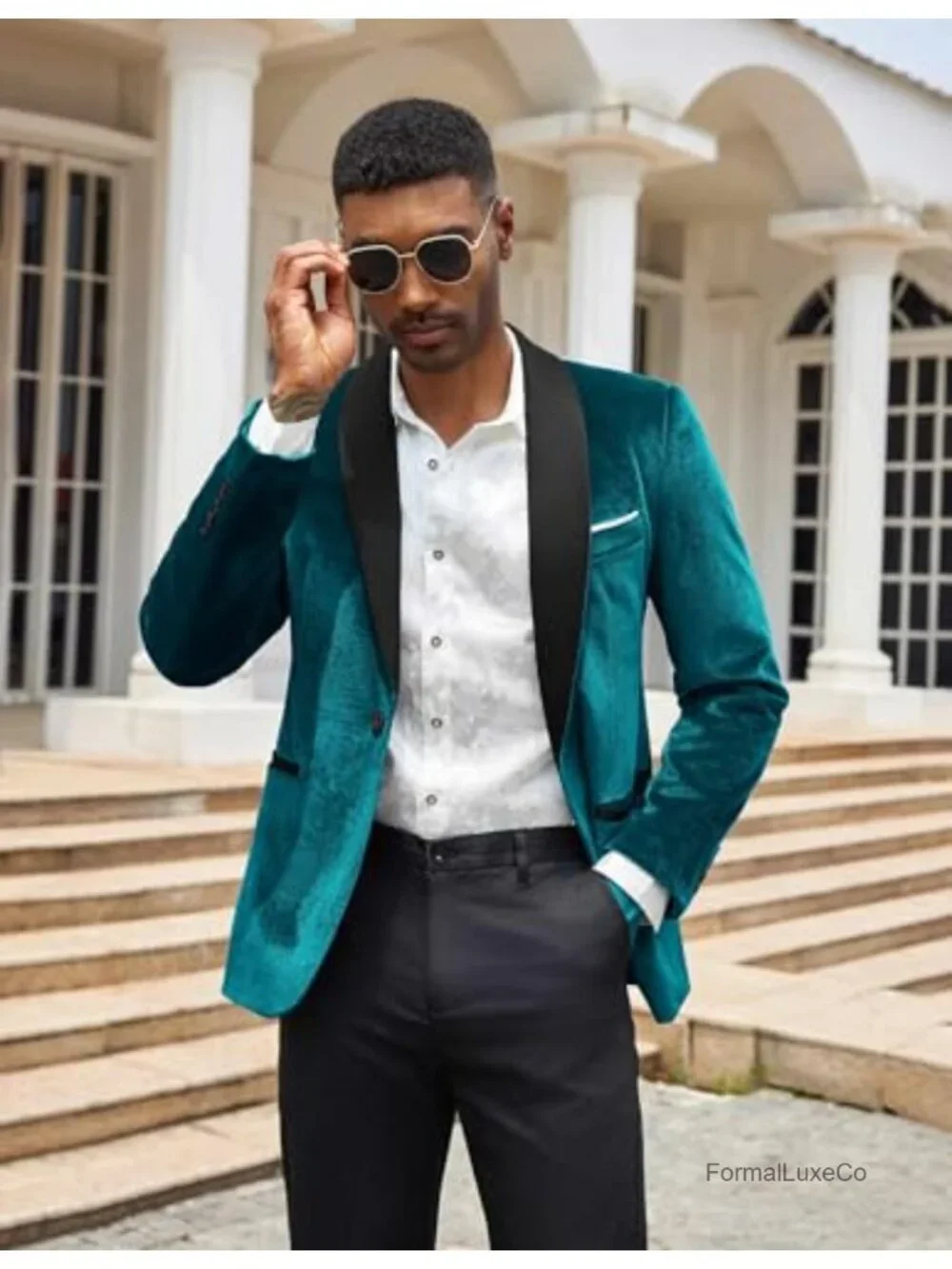 Men's Velvet Tuxedo Jacket One Button Slim Fit Shawl Collar Wedding Blazer